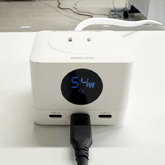 �f�X�N���X�b�L�����鍂�o�̓^�b�v