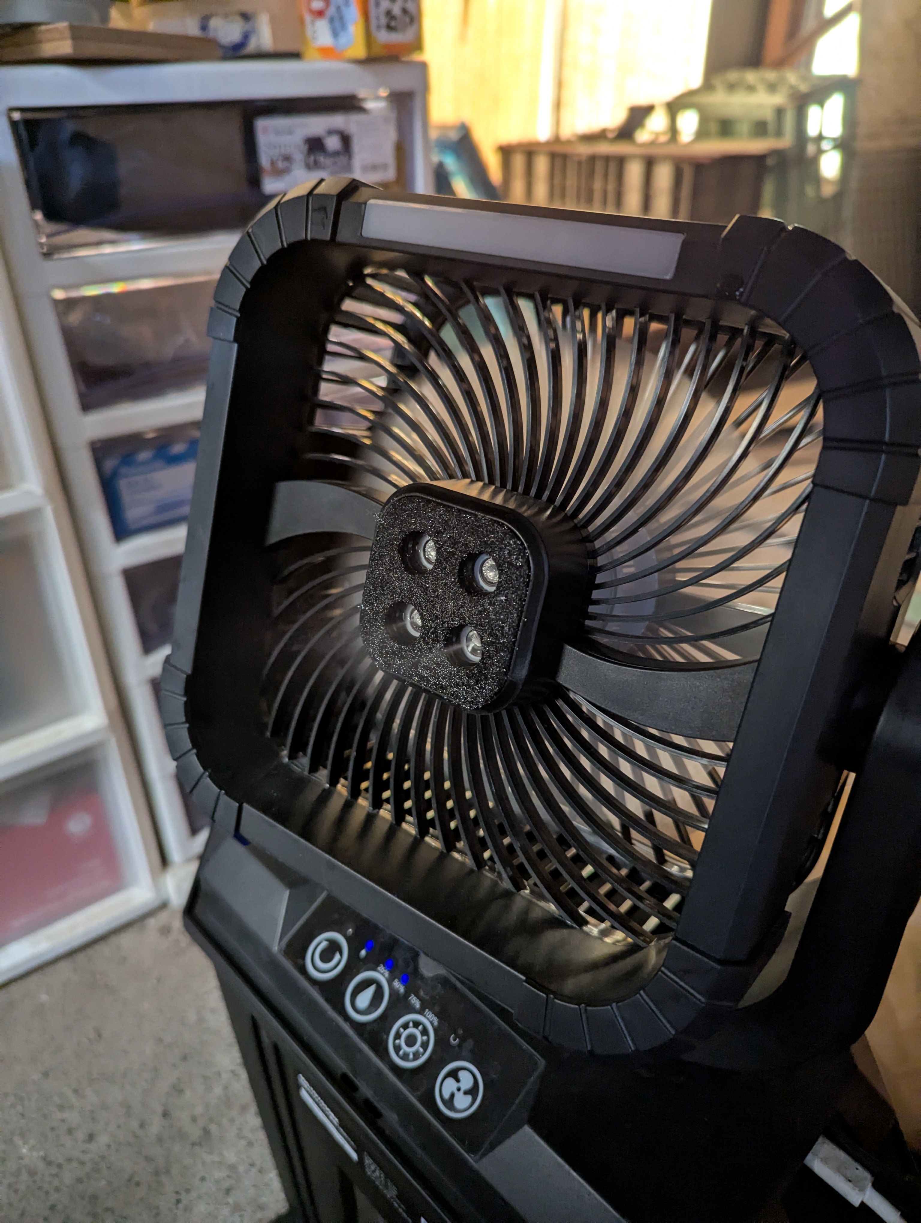 DayDay.で紹介されました】ミストファン 扇風機 10L 自動首振り