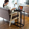 ソファーサイドテーブル（ベッドサイドテーブル・iPad・iPhone・タブレット・スマートフォンスタンド・高さ63.5cm・テレワーク・ブラウン）