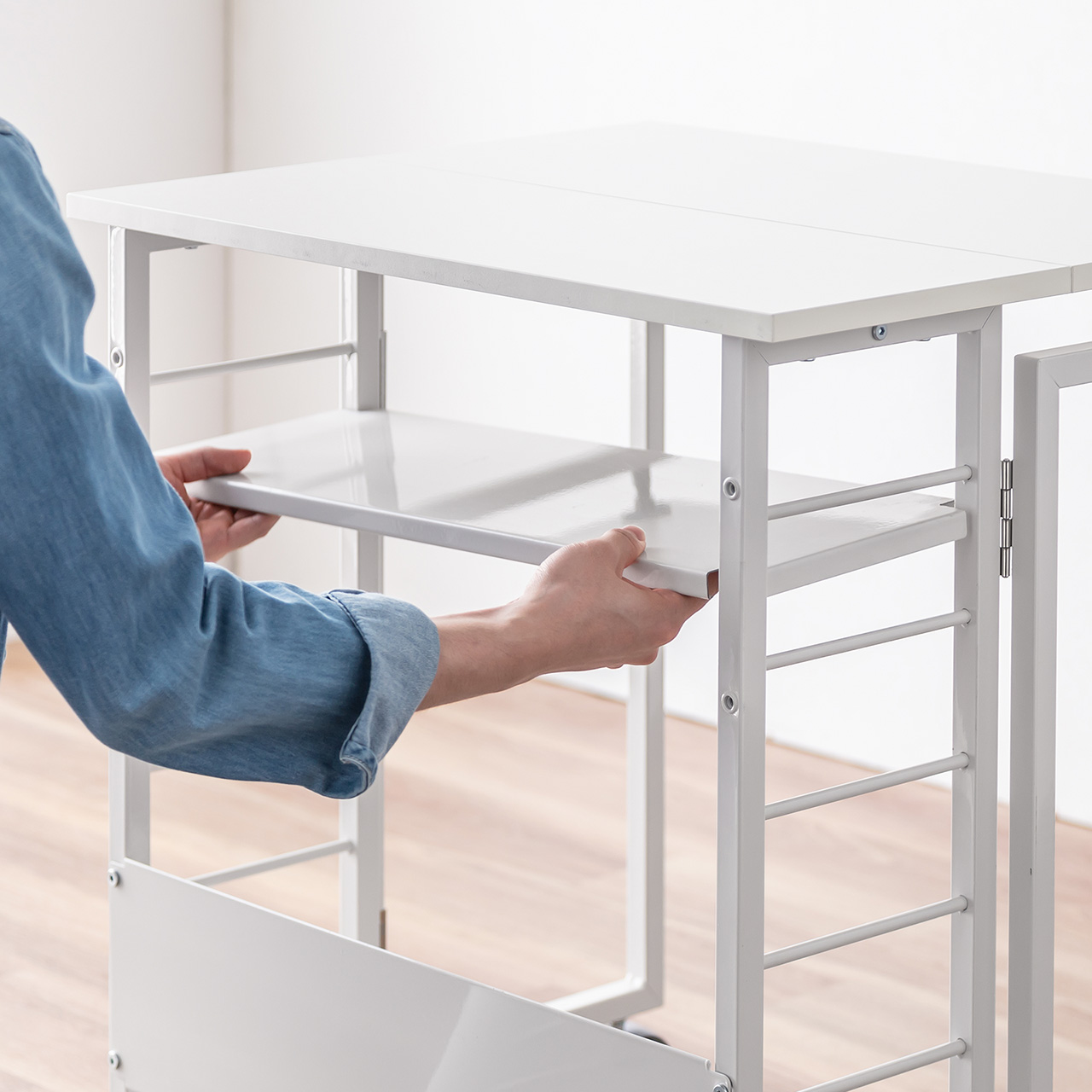 �܂肽���݃f�X�N �܂肽���݃e�[�u�� �R���p�N�g�f�X�N ���r���O�w�K ���[�I �ȃX�y�[�X ��65cm ���s53cm �I�� ���@�\�e�[�u�� �z���C�g