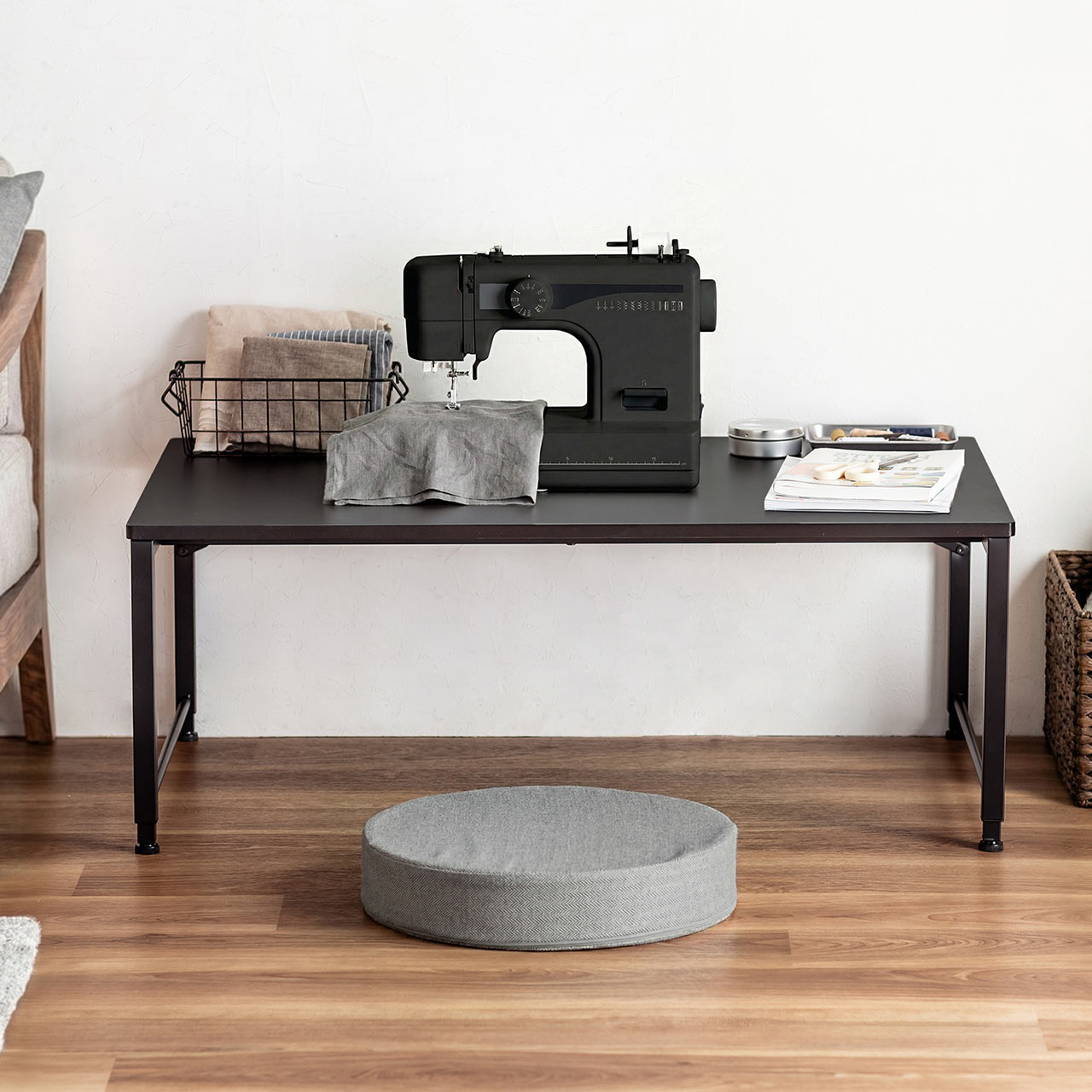 サンワダイレクト　ローデスク ローテーブル 高さ5段階調整 ゲーミング 美品 SANWA SUPPLY（サンワサプライ） ローデスク ブラウン ローテーブル