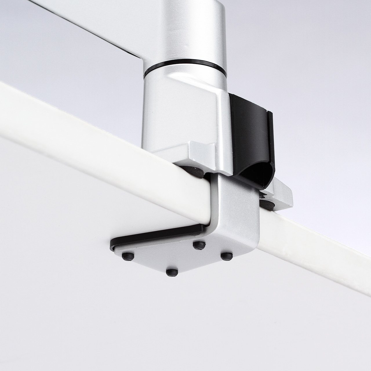 �y3��Z�b�g�z���j�^�[�A�[�� �f�X�N�}�E���g �f�B�X�v���C�A�[�� 34�C���`(2kg�`10kg)�܂őΉ� �V���o�[