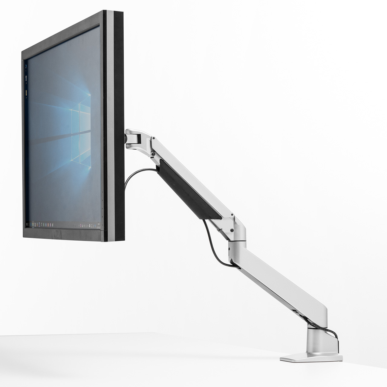 �y3��Z�b�g�z���j�^�[�A�[�� �f�X�N�}�E���g �f�B�X�v���C�A�[�� 32�C���` 37�C���`�Ή� �K�X�� 3�֐� ���ω׏d20kg�܂őΉ� �V���o�[