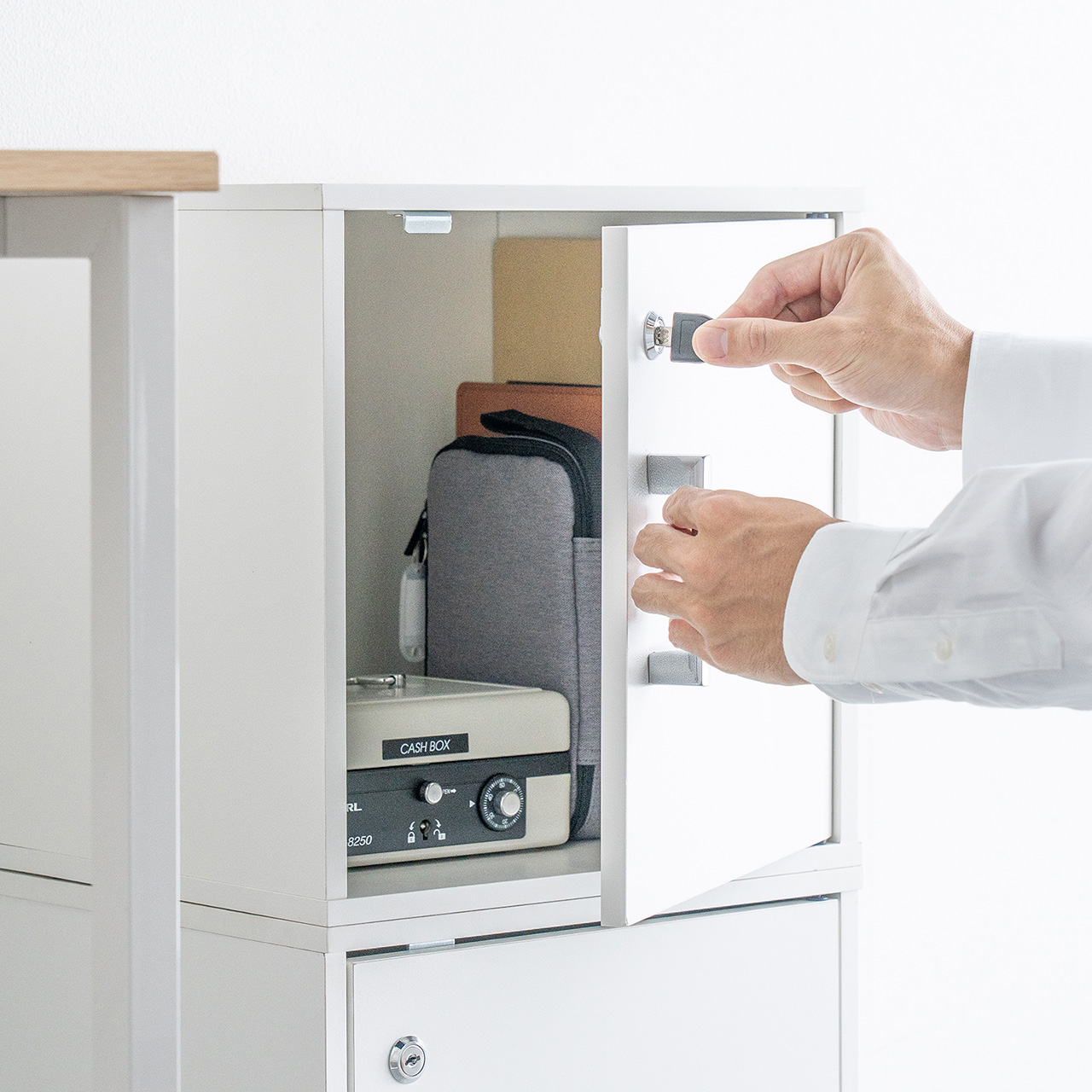 サンワダイレクト本店 サンワサプライ【オフィス・PC周辺通販】