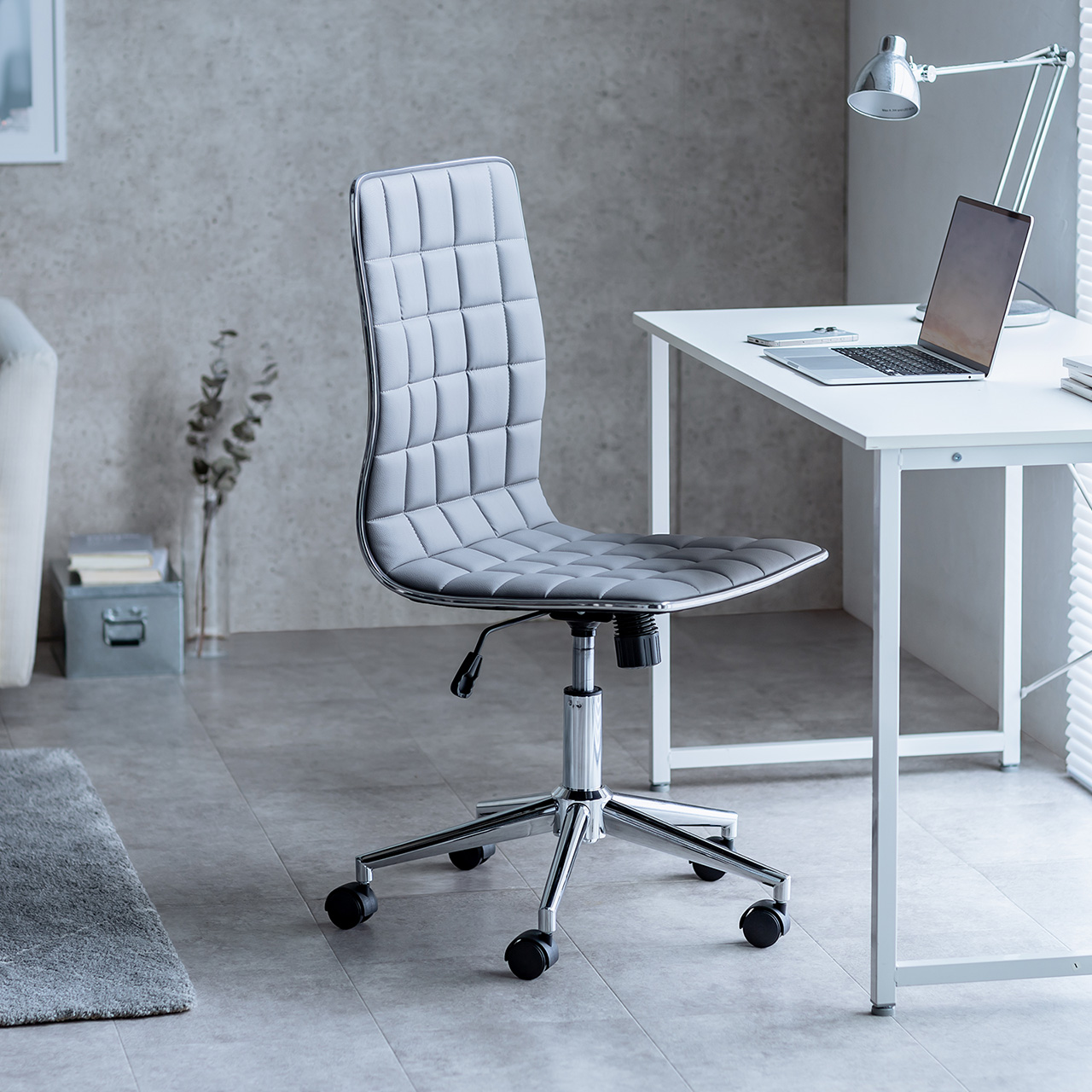 �V���v���f�U�C���`�F�A �O���[ �z�e���p �~�h���o�b�N PU���U�[ ���b�L���O �������