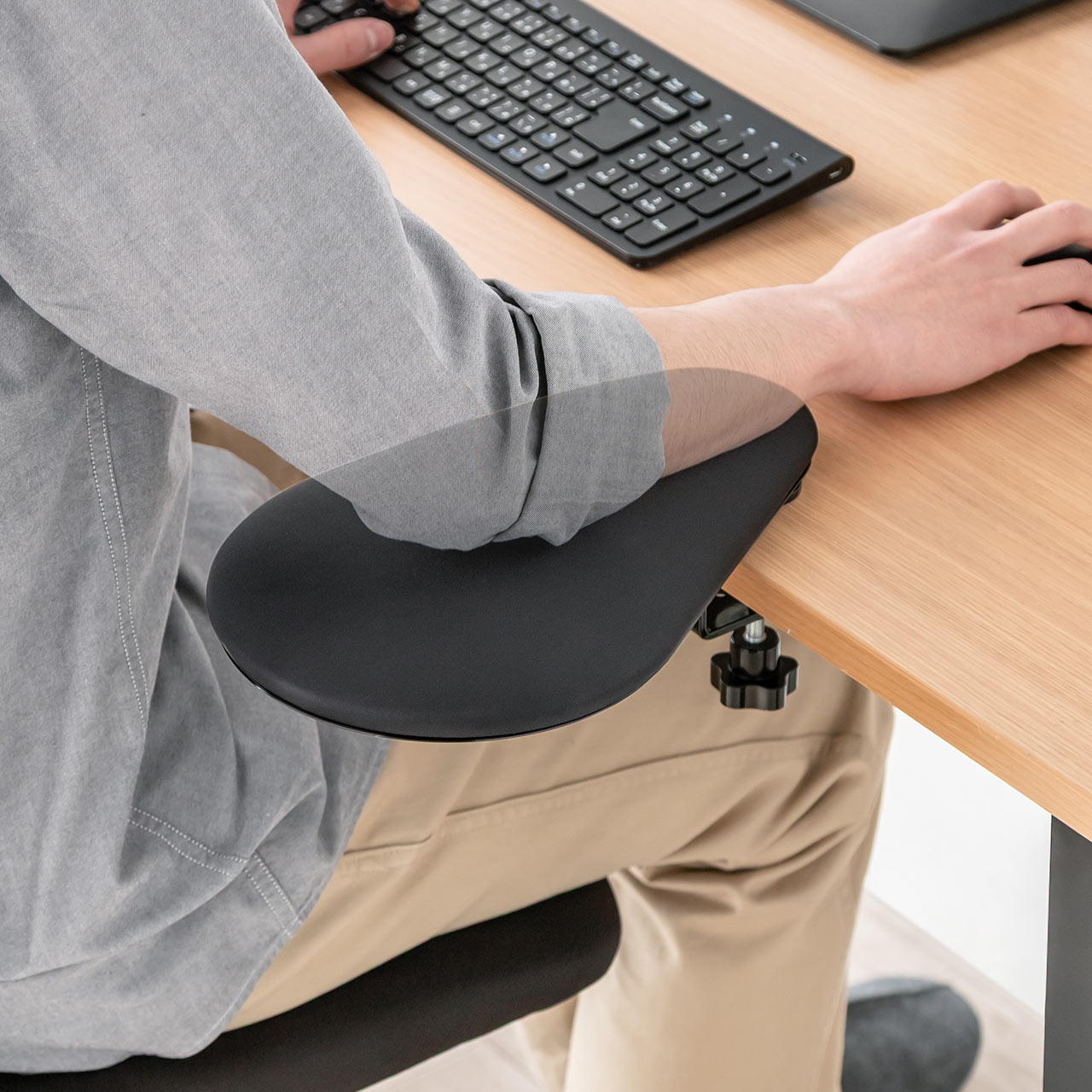 ���X�g���X�g �I�u���� �N�����v��t ��20cm �N�b�V�������� �G���S�m�~�N�X �u���b�N