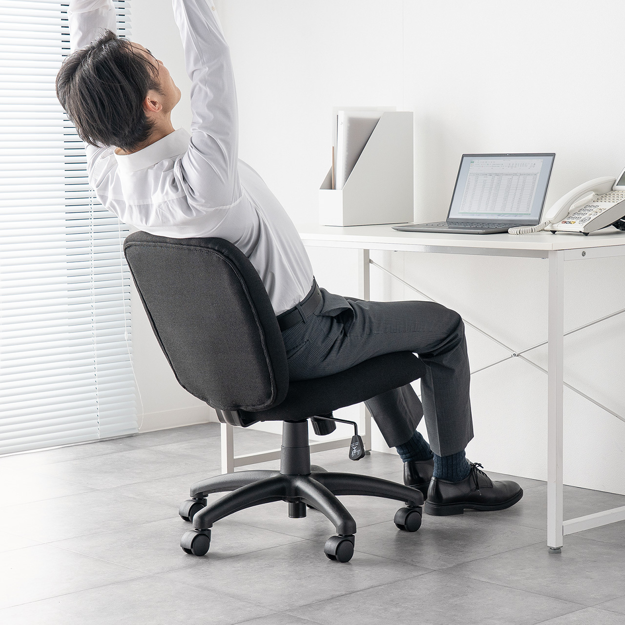 �f�X�N�`�F�A �V���v���I�t�B�X�`�F�A ���[�N�`�F�A �z���� �L���X�^�[�t�� �u���b�N