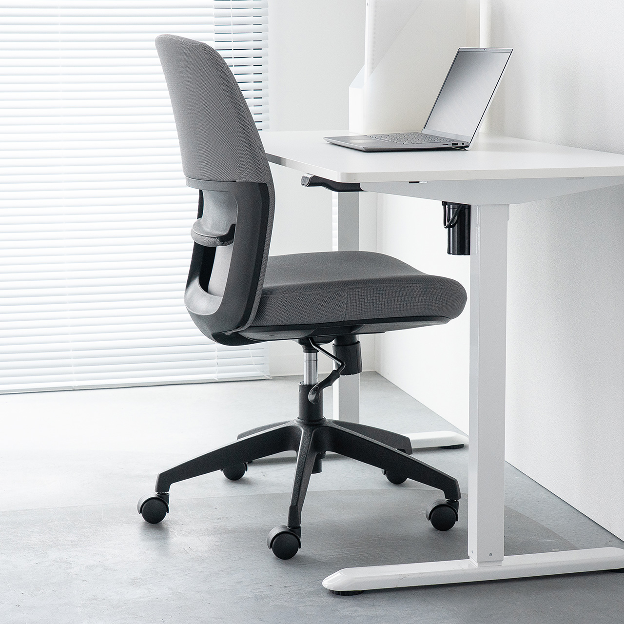 �I�t�B�X�`�F�A ���b�V���`�F�A �A�[�����X�g�t�� ���b�L���O �㉺���߉\�����o�[�T�|�[�g �E���^���N�b�V���� �i�C�����L���X�^�[ �O���[