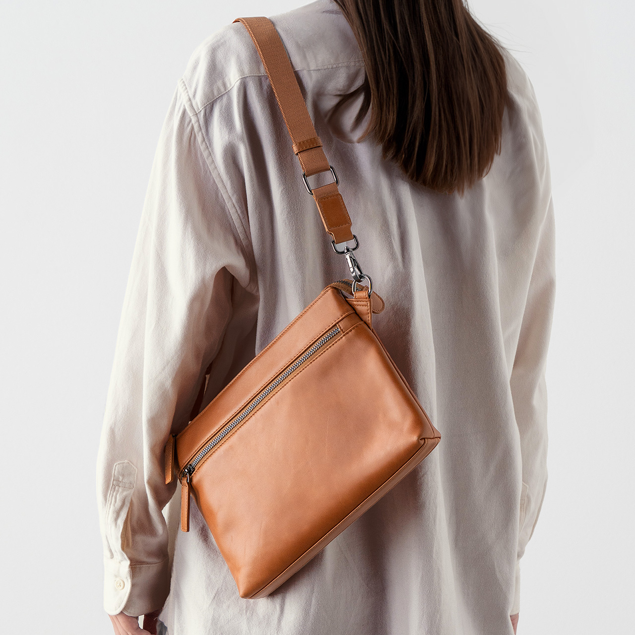 �T�R�b�V�� �{�v 4WAY �V�����_�[�o�b�O ���^ iPad 11�C���`�Ή� �N���b�`�o�b�O ���|�� �o�b�O �X�}�z�|�[�` �����Y ���f�B�[�X �u���E��