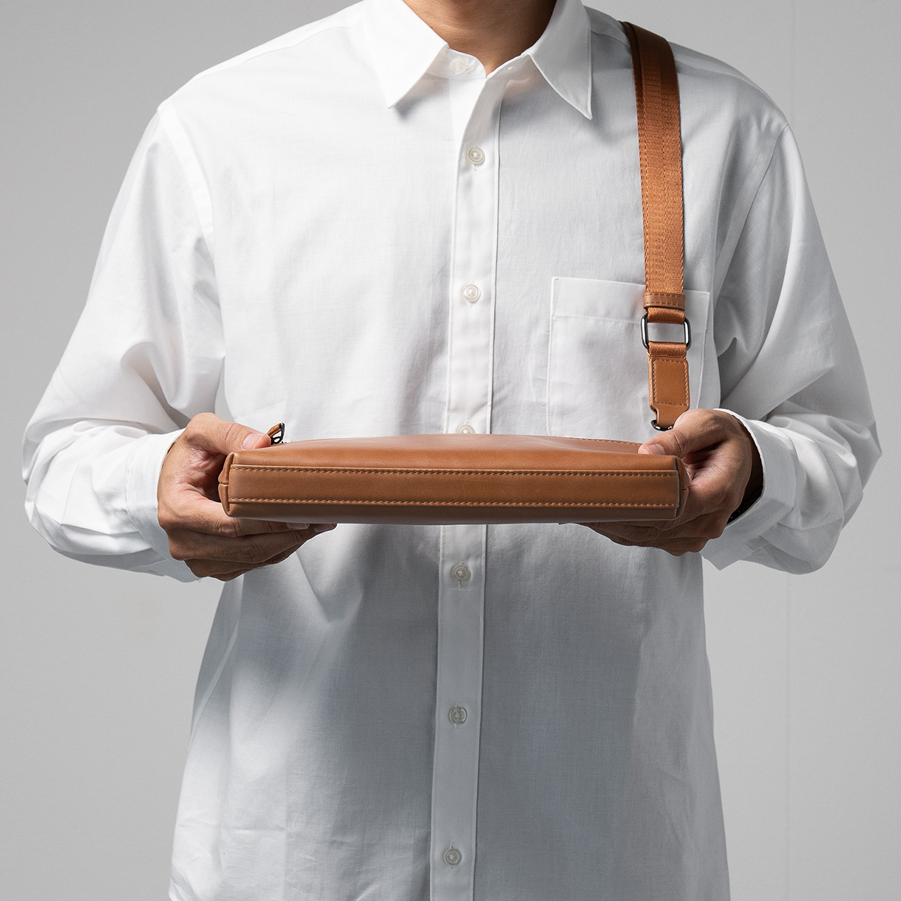 �T�R�b�V�� �{�v 4WAY �V�����_�[�o�b�O ���^ iPad 11�C���`�Ή� �N���b�`�o�b�O ���|�� �o�b�O �X�}�z�|�[�` �����Y ���f�B�[�X �u���E��