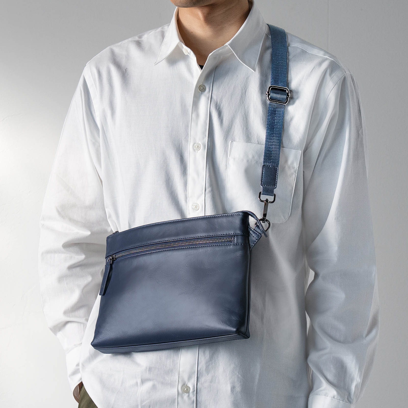 �T�R�b�V�� �{�v 4WAY �V�����_�[�o�b�O ���^ iPad 11�C���`�Ή� �N���b�`�o�b�O ���|�� �o�b�O �X�}�z�|�[�` �����Y �l�C�r�[