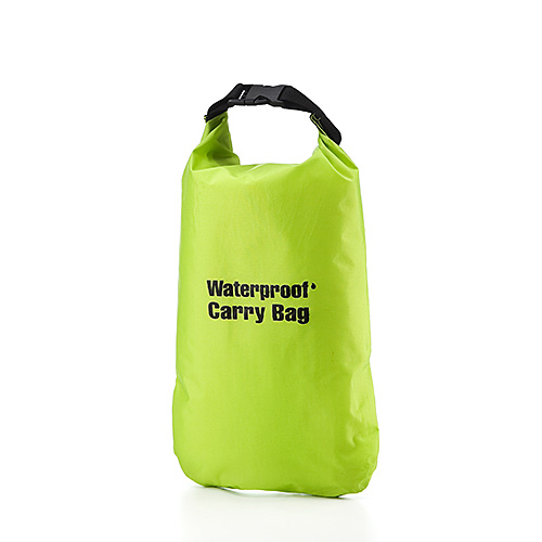 防水ドライバッグ（折りたたみ可能・簡易防水・2リットル・グリーン