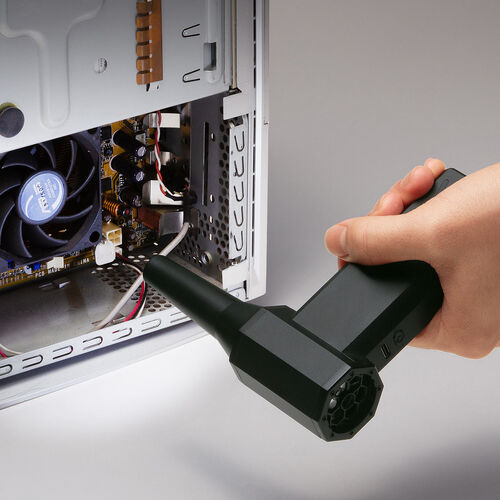 ����31m/s�I�t����ʂŏ�Ԃ������钴���^�d���G�A�_�X�^�[����