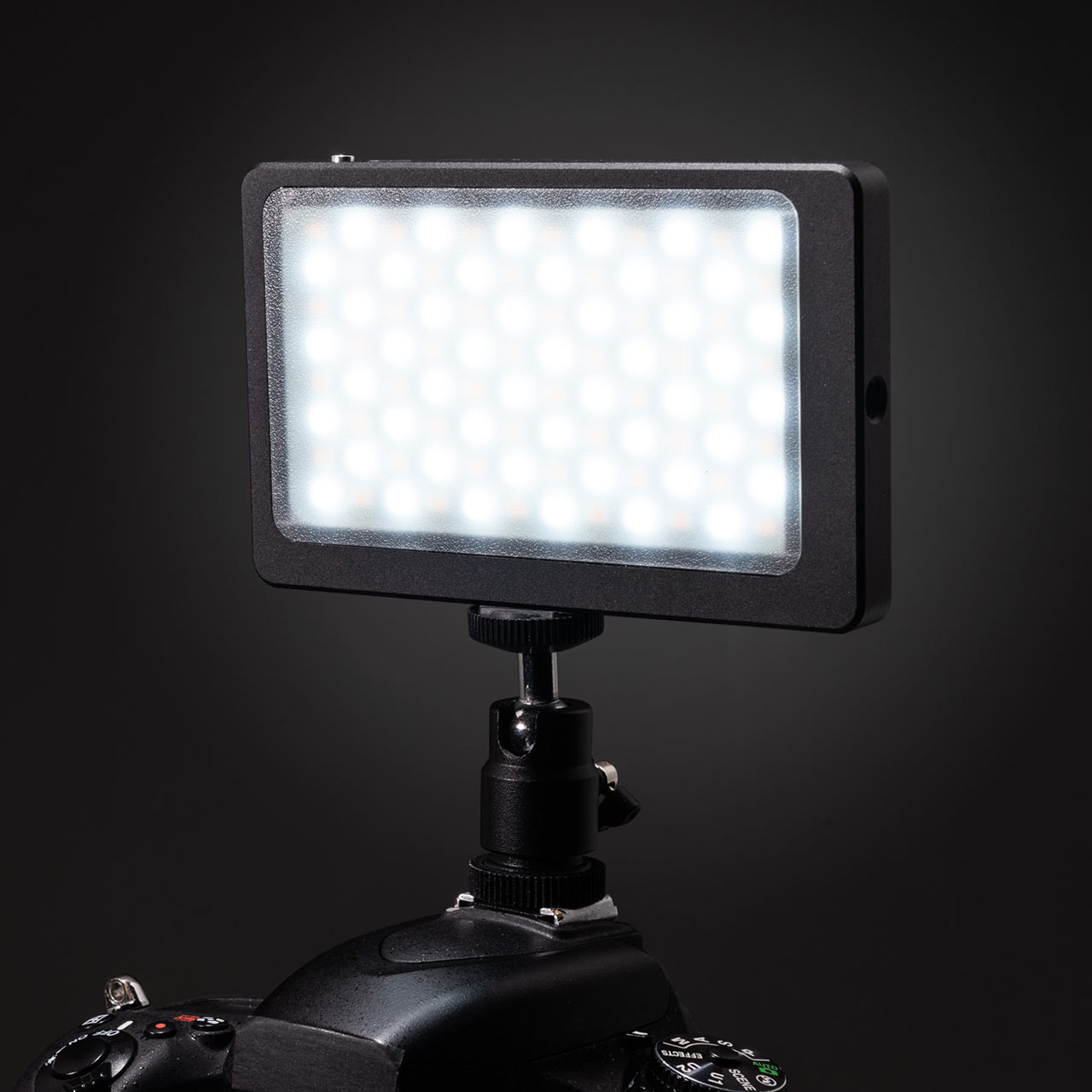 カメラLEDライト ビデオライト 明るさ 色温度調整 USB充電式 200