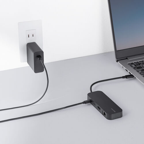 yVi|Cg10{zUSB-C oChbLOXe[V 8-in-1 HDMI 1 PD100W }[d SD/microSDJ[h[_[ LLAN USB-A 4K 5Gbps 400-DKM2BK