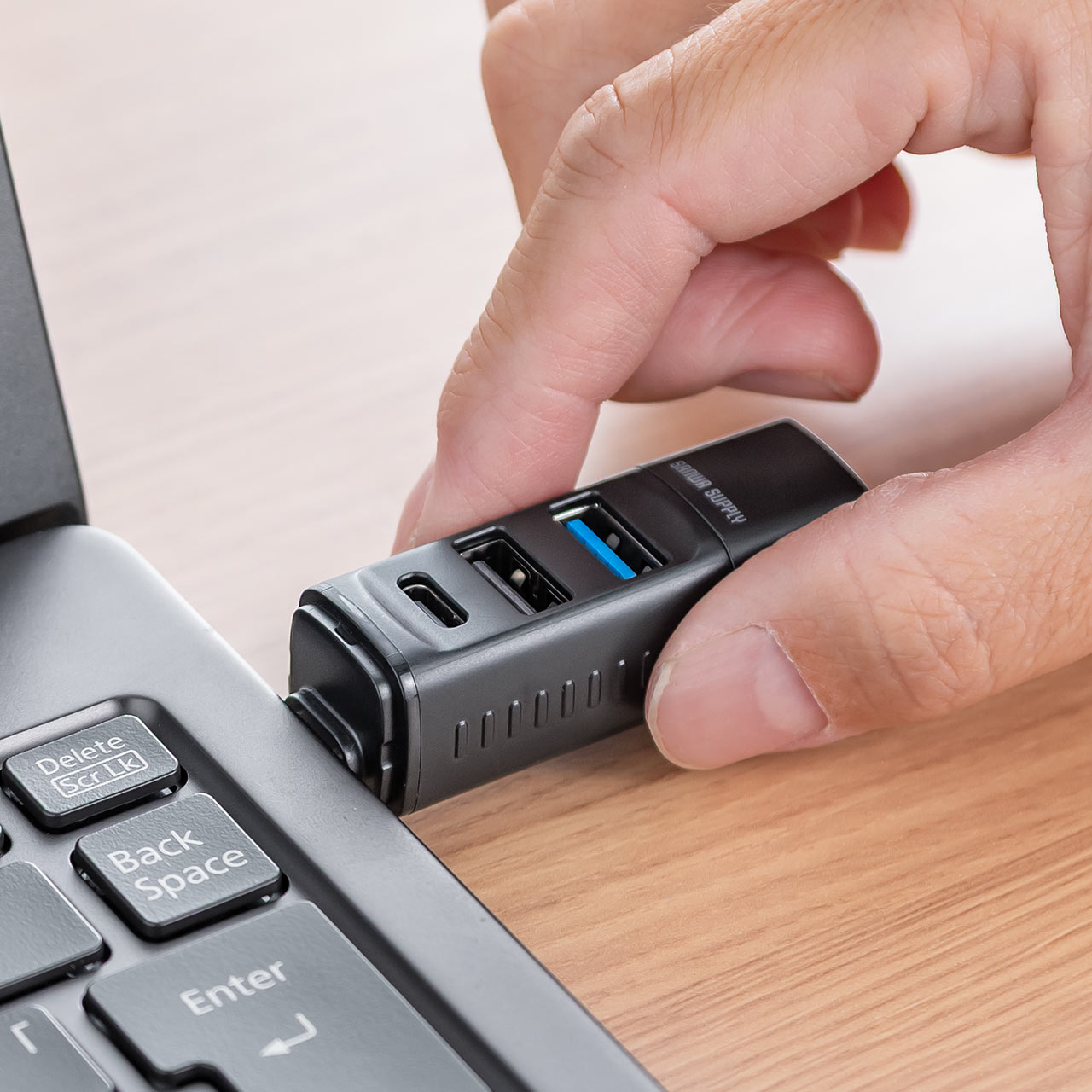 �yGW�Z�[���zUSB�n�u �R���p�N�g ���^ USB Type-C�ڑ� USB3.0 USB2.0 �o�X�p���[ USB-C�|�[�g USB A�|�[�g 3�|�[�g �R���{�n�u ���F �y��