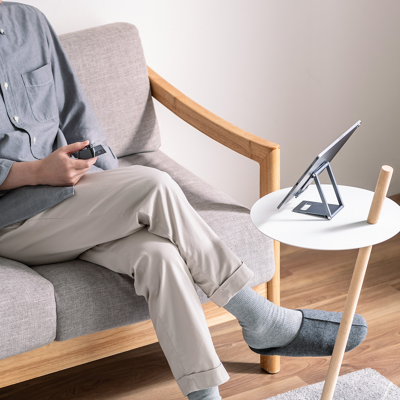 �y5�����I�����Z�[���z�v���O���}�u���{�^�� 1�{�^��/8�@�\ ���蓖�� Bluetooth�ڑ� ����f�o�C�X �y�[�W�^�[�i�[ �y�� �y�[�W���� USB�[�d�� �d�q���� �R���g���[���[ �u���b�N