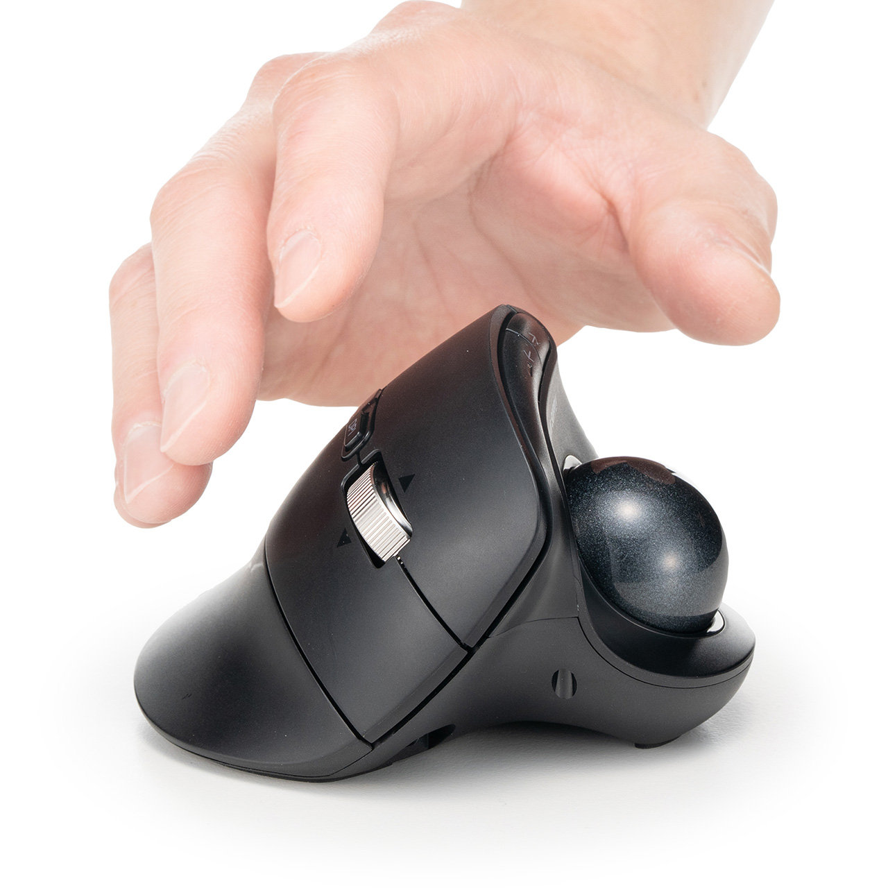 �g���b�N�{�[���}�E�X �`���g�z�C�[�� �����X�N���[�� �G���S�m�~�N�X �É� 2.4GHz Bluetooth ���C�����X 5�{�^�� USB-C�[�d�� �u���b�N