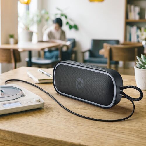 IPX7防水＆18時間再生対応のBluetoothスピーカーを発売