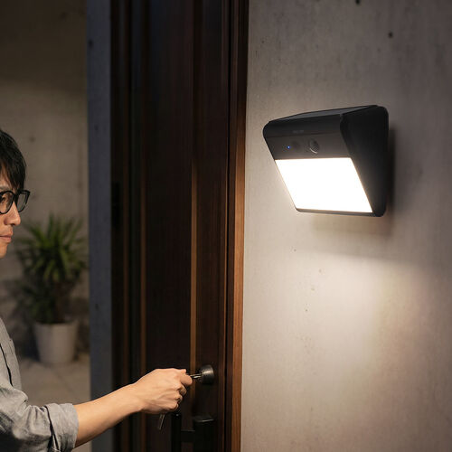 �h�ƃJ���� ���O �\�[���[ �Z���T�[���C�g ���C�����X �X�}�z�A�� �h���h�oIP65 �l���Z���T�[ LED �^�� �o�����ʘb �o�b�e���[���� 600���[����