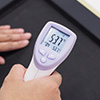 赤外線温度計（放射温度計・非接触温度計・デジタル表示）