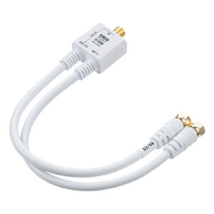 �e���r�̐M����2�ɕ�����A4K8K�Ή��A���e�i���z��𔭔�