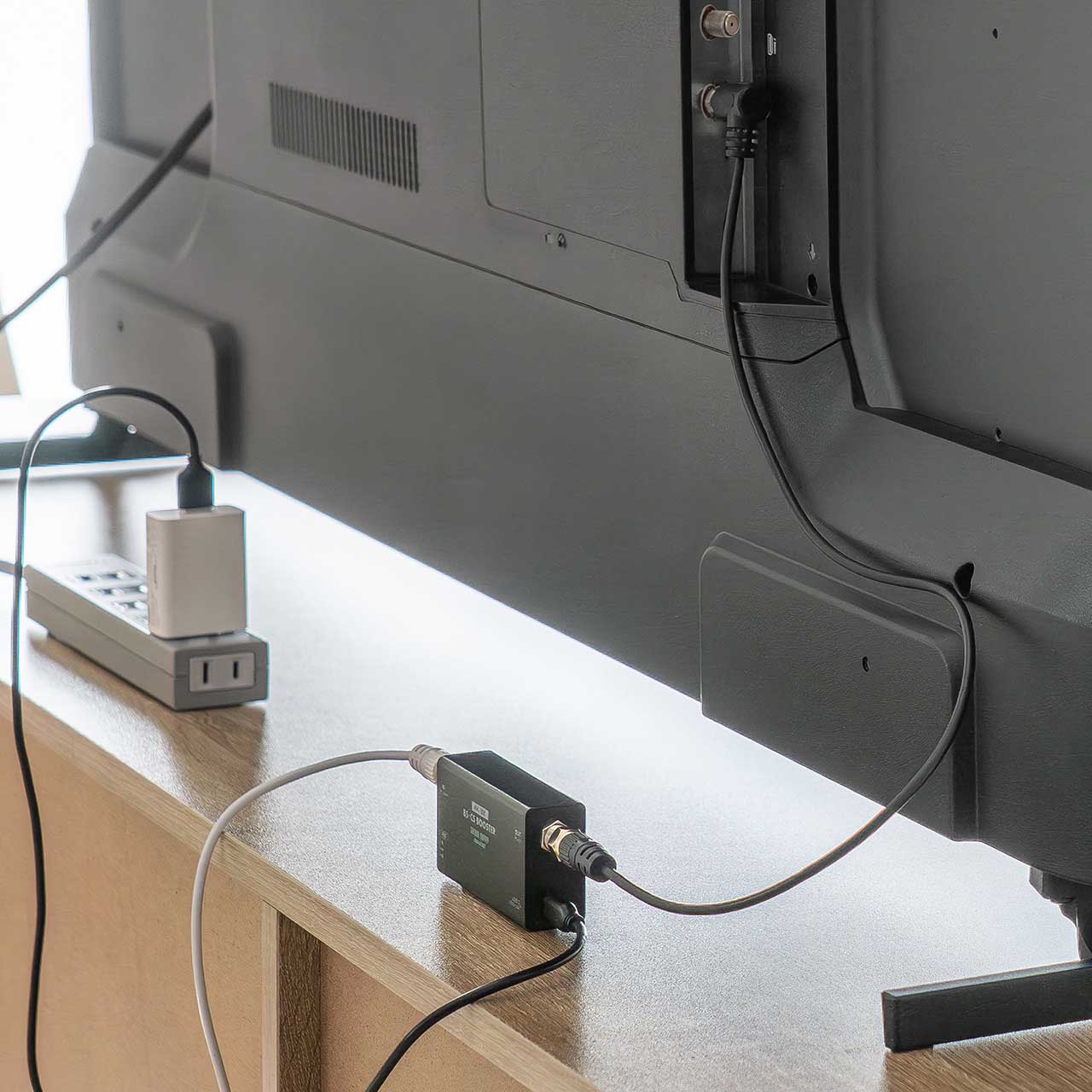 �A���e�i�u�[�X�^�[ BS/CS������p USB���d ���������@�\ �����ݒu ���^ ���^ �ȒP�ݒu �A���e�i�P�[�u���t�� �m�C�Y���P