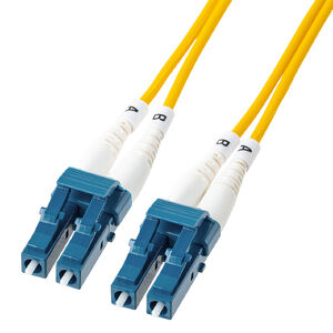 �o�������}����V���[�g�u�[�c���̗p�I10Gbps�~�������`������������OS2���t�@�C�o�P�[�u���𔭔�