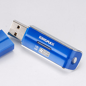 USBtbVinCXs[hE16GBj 600-UK16G