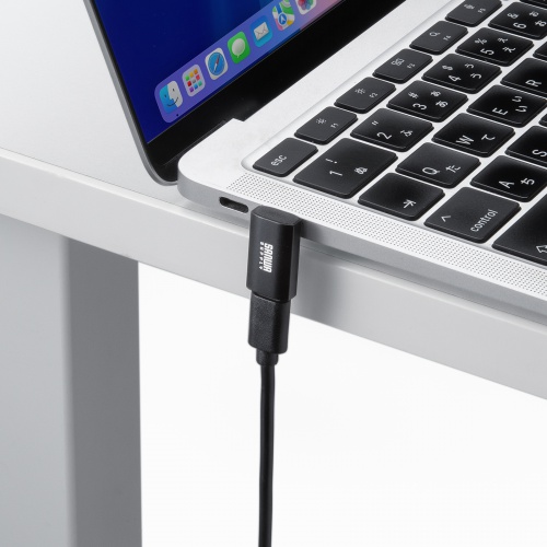 USB-C�ϊ��A�_�v�^ L���^ �����^�C�v �㉺���� USB 40Gbps �����]�� PD240W �}���[�d CtoC�R�l�N�^ �u���b�N