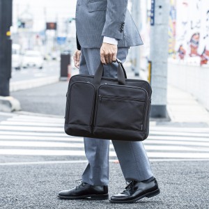 3WAYビジネスバッグ 13.3型ノートパソコン収納 ブラック BAG-3WAYT2BKNの通販ならサンワダイレクト