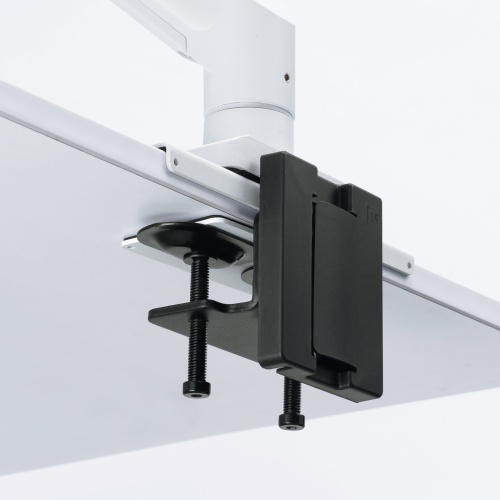 �A�E�g���b�g�F���j�^�[�A�[�� 32�C���`�Ή� ���ω׏d �ő�49�C���`�Ή� 2�`20kg�Ή� �N�����v �O�����b�g�Œ�Ή� �z���C�g