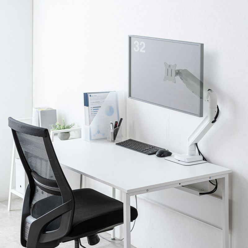 �A�E�g���b�g�F���j�^�[�A�[�� 32�C���`�Ή� ���ω׏d �ő�49�C���`�Ή� 2�`20kg�Ή� �N�����v �O�����b�g�Œ�Ή� �z���C�g