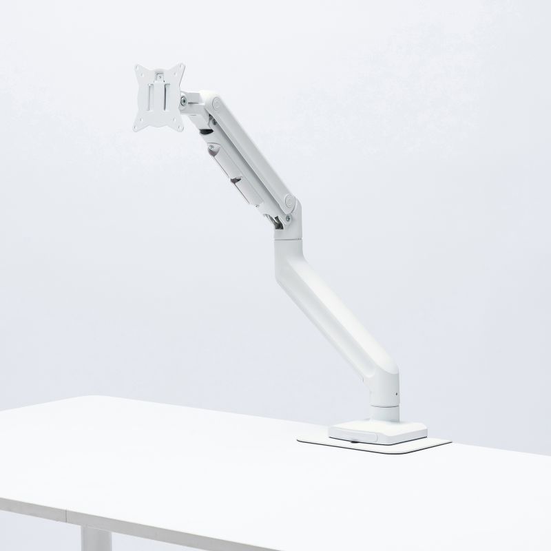 �A�E�g���b�g�F���j�^�[�A�[�� 32�C���`�Ή� ���ω׏d �ő�49�C���`�Ή� 2�`20kg�Ή� �N�����v �O�����b�g�Œ�Ή� �z���C�g