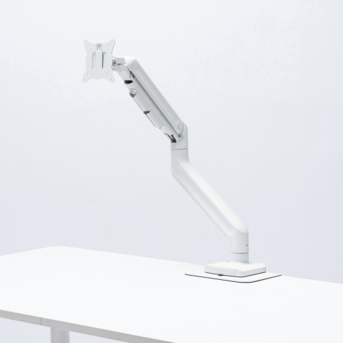 �A�E�g���b�g�F���j�^�[�A�[�� 32�C���`�Ή� ���ω׏d �ő�49�C���`�Ή� 2�`20kg�Ή� �N�����v �O�����b�g�Œ�Ή� �z���C�g