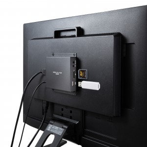 �ʐ^��������e���r�ōĐ��I