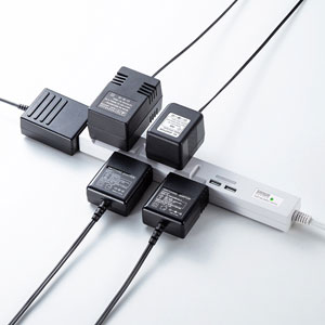 スリムタップUSB充電機能付き(2P・5個口・3m)TAP-SLIM5U-3の スリムタップUSB充電機能付き(2P・5個口・3m)TAP-SLIM5U-3の