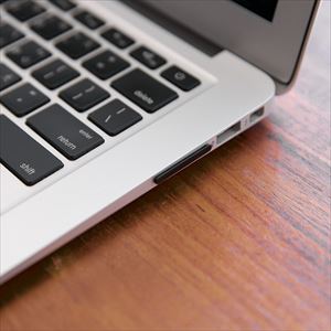 新入荷】【Macbook Air】【放電回数30回】【256GB フラッシュ