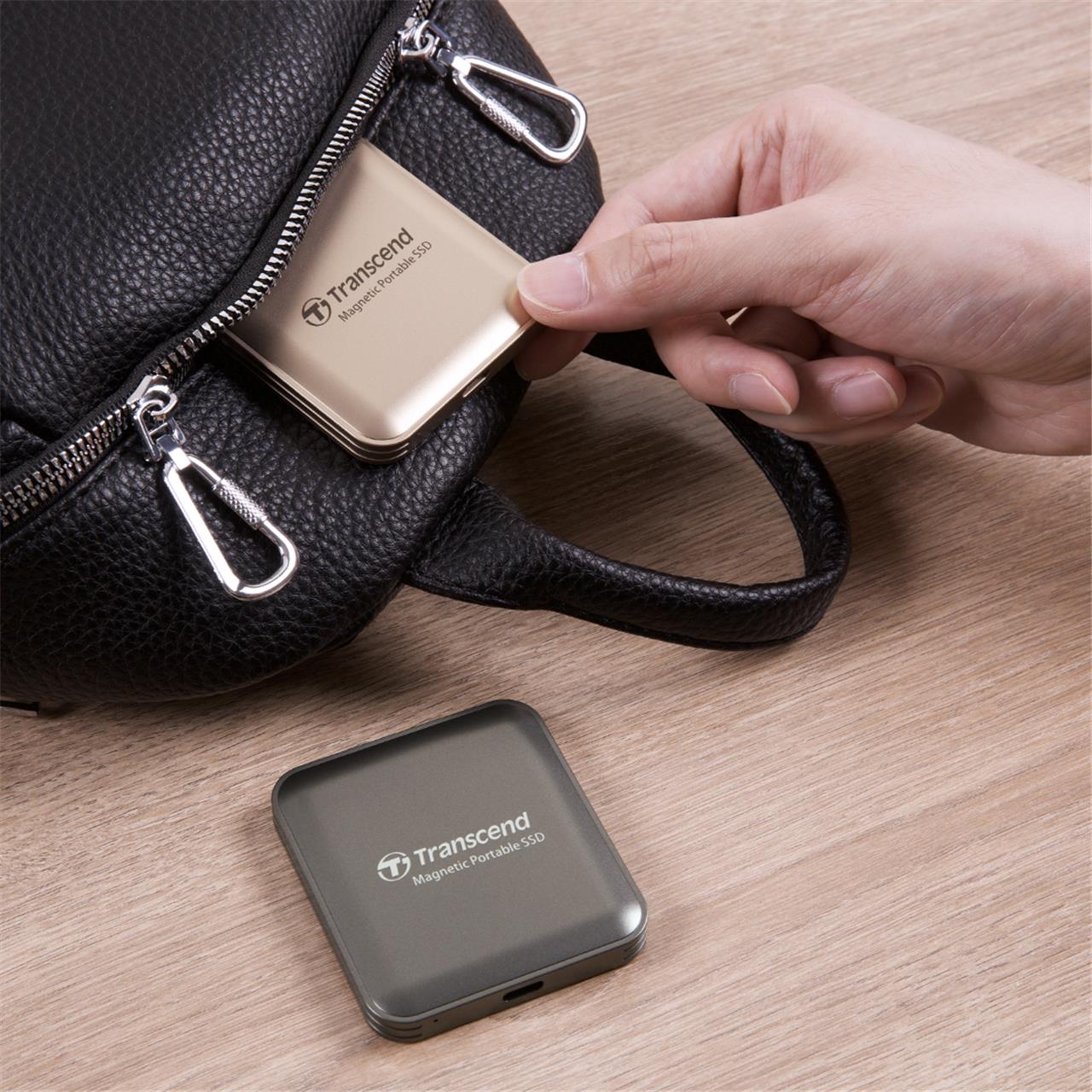 |[^uSSD 4TB ő2000MB/s iPhone MagSafeΉ 4K ProResBe USB 20Gbps OtSSD RpNg S[h