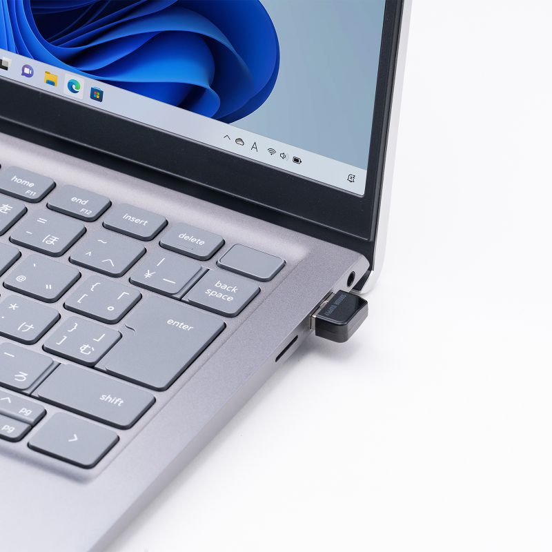 USB������ �����^ 32GB USB2.0 �L���b�v�� USB A�ڑ� �X�g���b�v�z�[���t�� ������Ή� �~�j�T�C�Y �u���b�N